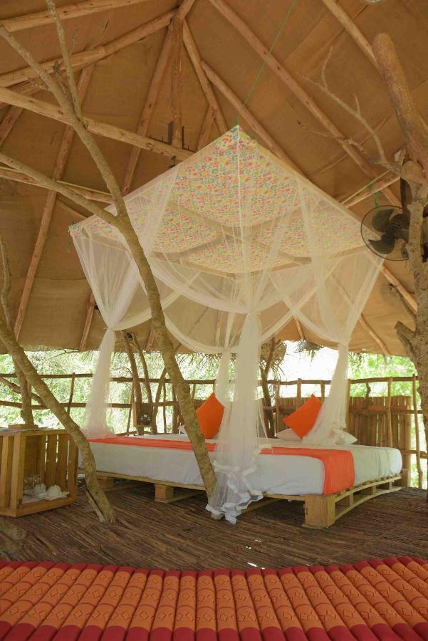 The Saraii Tree Lodge Tissamaharama Eksteriør bilde