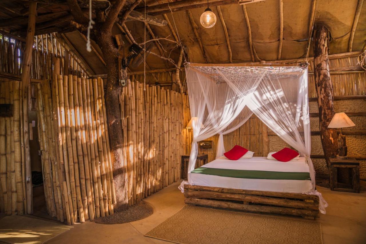 The Saraii Tree Lodge Tissamaharama Eksteriør bilde